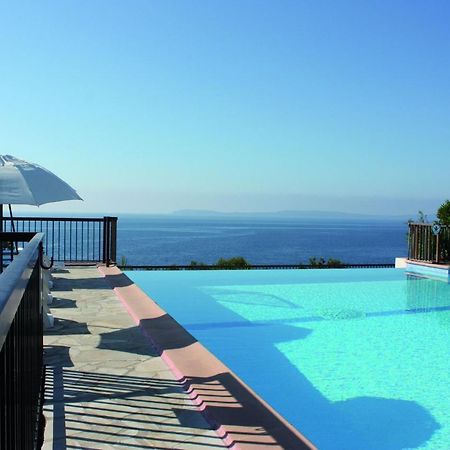 Residence Goelia Le Domaine De La Pinede Le Lavandou Exterior photo